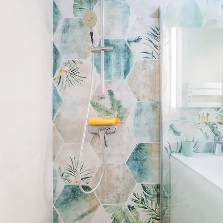 Les Rosiers - Maison Avec Jacuzzi Brive-la-Gaillarde Extérieur photo
